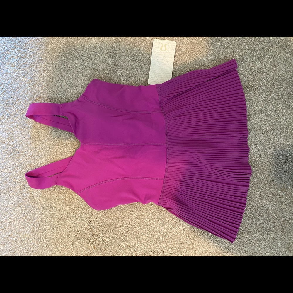 Lululemon City Tank, size 8